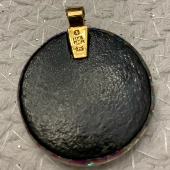 Glass Pendant - Picture 8 of 8